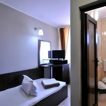 Calla Hotel 2*